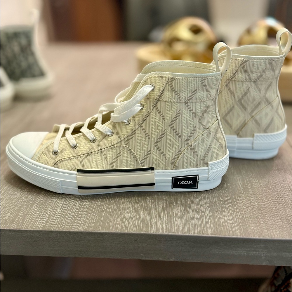 Dior High-Top Sneakers in Cream and White Men’s DIOR B23 CD diamonds ORIGINALS